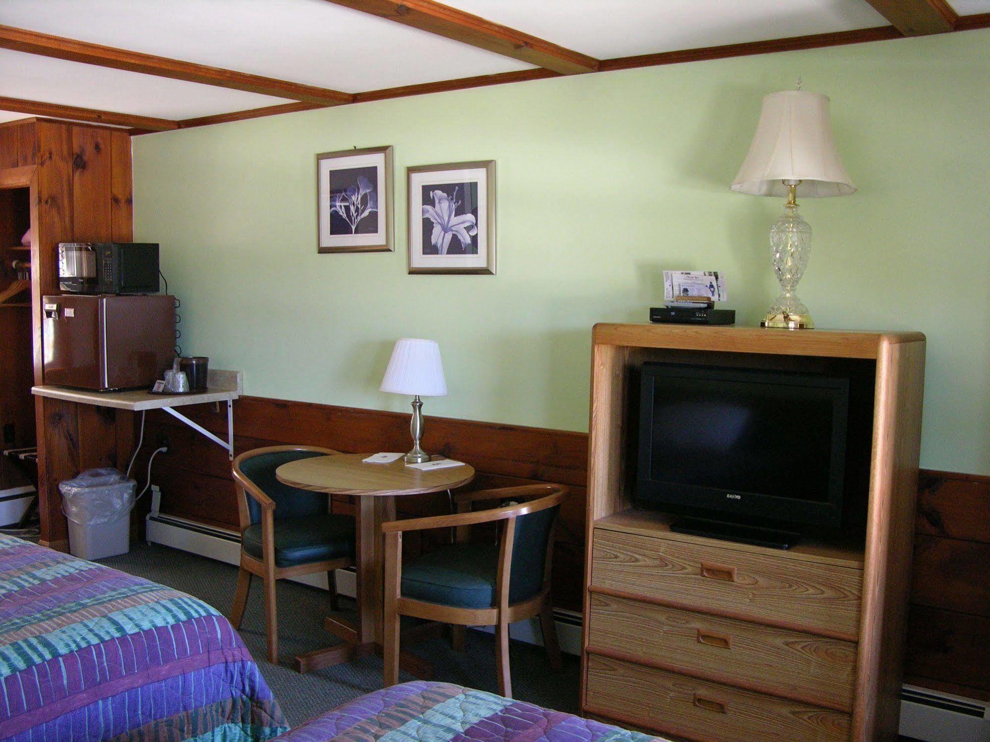 Bay Top Motel Weirs Beach Exterior foto